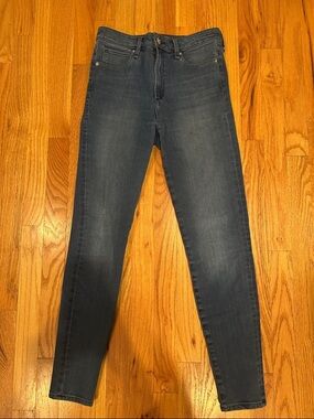 Abercrombie & Fitch Medium Blue Skinny Jeans